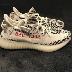 Yeezy Boost 350 V2 Zebra Size 9 Authentic